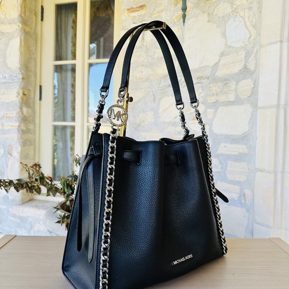 Michael Kors Mina LARGE Chain Shoulder/ Continental Wallet Leather Black NWT - Picture 3 of 14